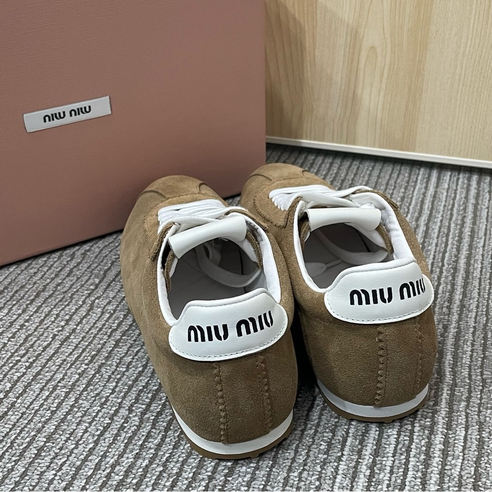 Miu Miu Women's Sneakers - Picture 5 of 6